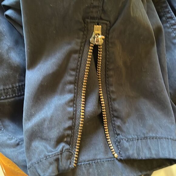 EXCELLENT CONDITION WOMEN’S SIZE 8 GRAMICCI TENCEL PANTS WITH ZIPPERED HEMS - Picture 9 of 9